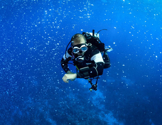 ¿Qué es la descompresión en buceo y por qué importa?