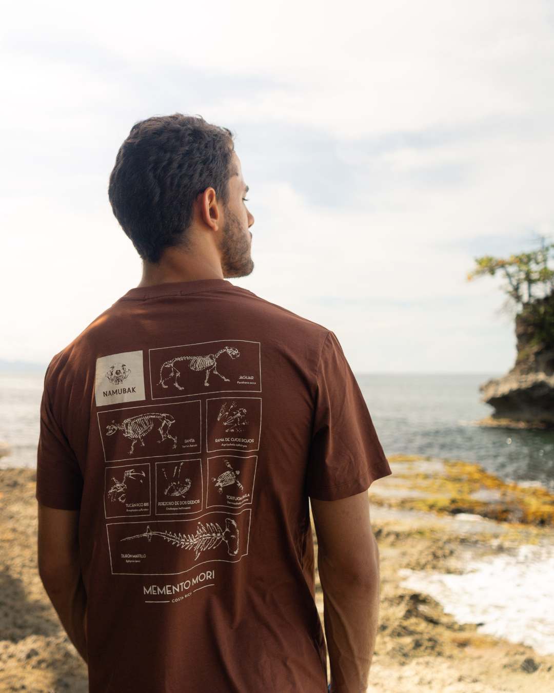 Camiseta Memento Mori