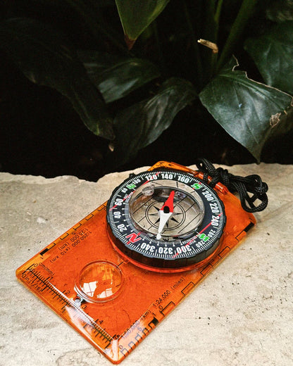 Brújula para Cartografia y Senderismo