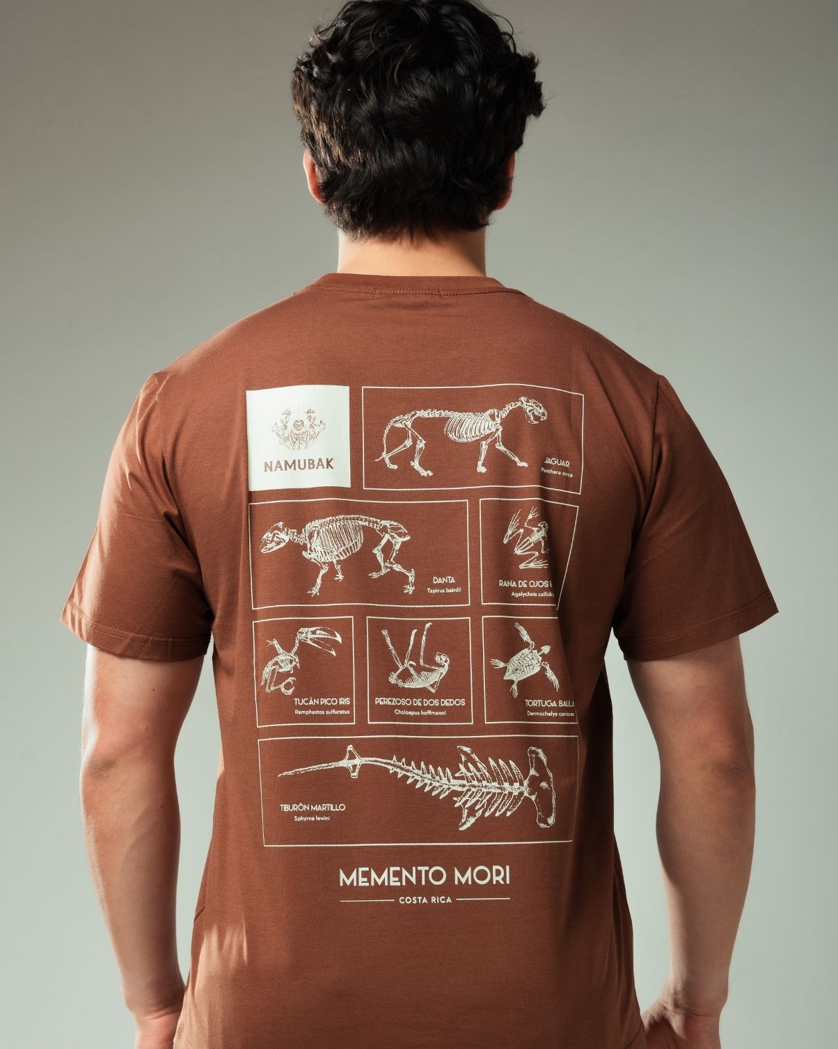 Camiseta Memento Mori