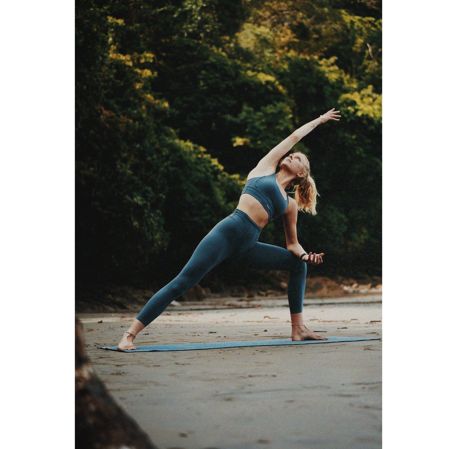 Flowra Legging
